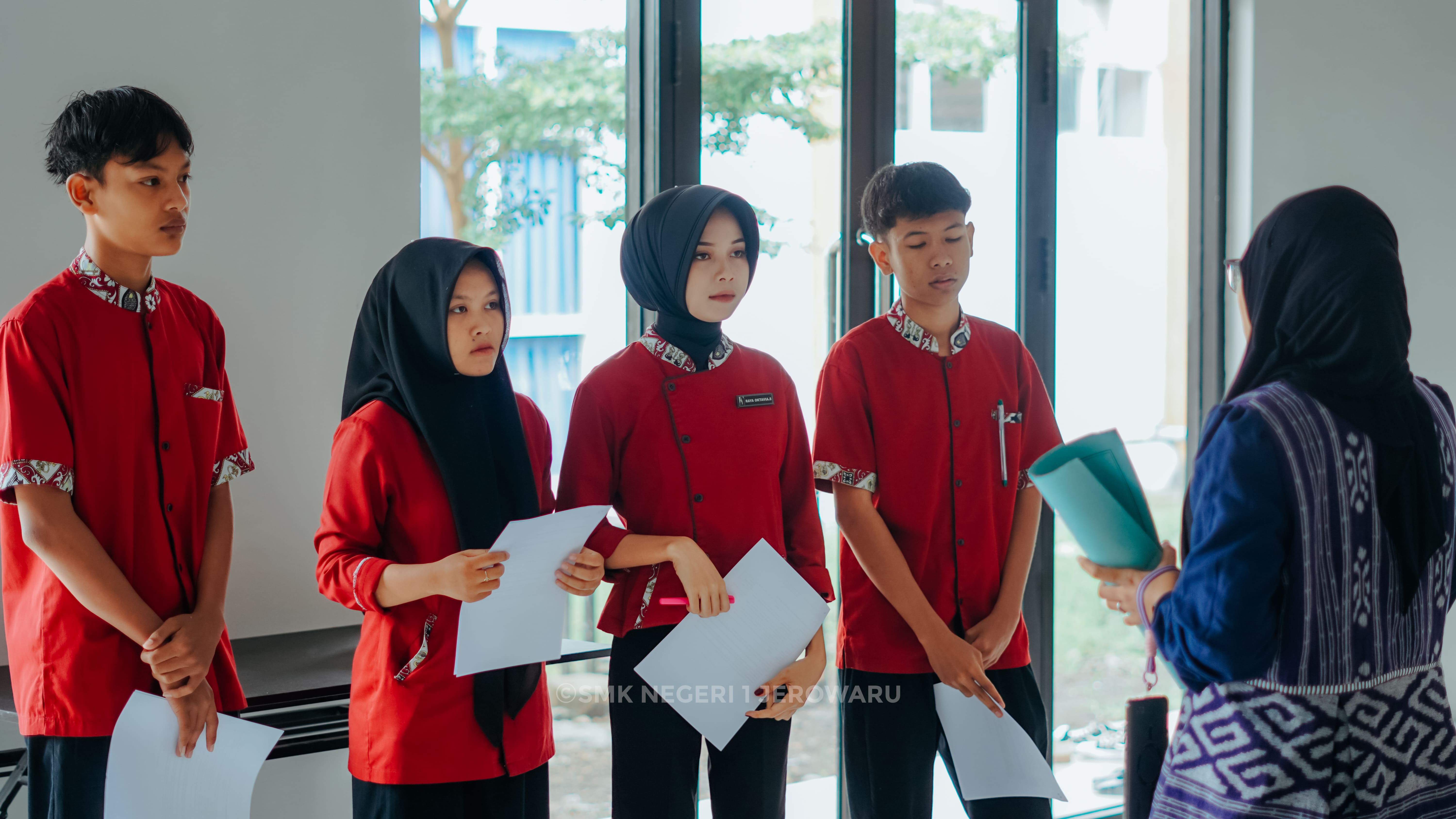 160 Siswa SMKN 1 Jerowaru Sukses Gelar UKK 2026: Kolaborasi Lintas Jurusan dan Uji Kompetensi di Industri Jadi Sorotan