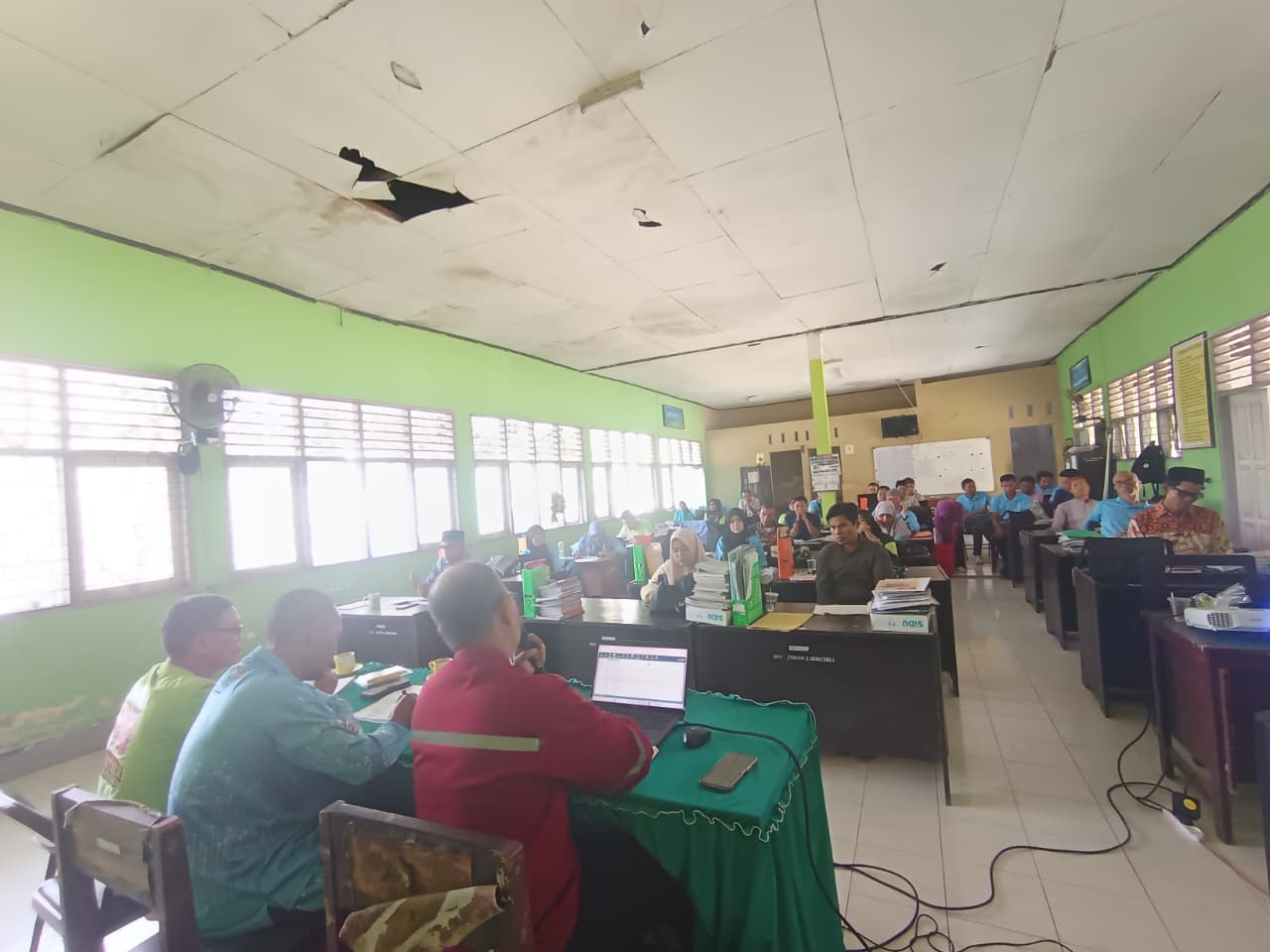 Rapat Rutin SMKN 1 Jerowaru – Bulan Oktober 2025
